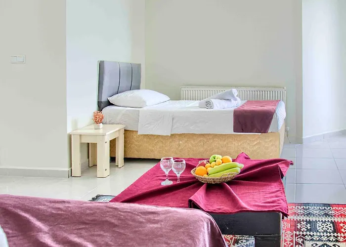 Hotel Yeniciftlik ホテル 2*